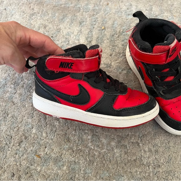 NIKE toddler high tops size 9C - Picture 4 of 4